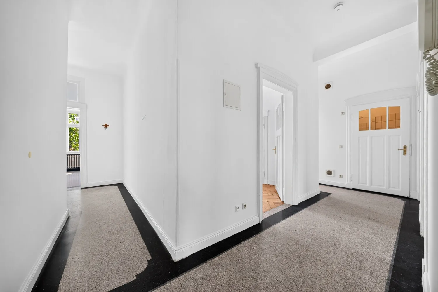 5 Zimmer Wohnung mit 139 m² in Trier – Bild 9