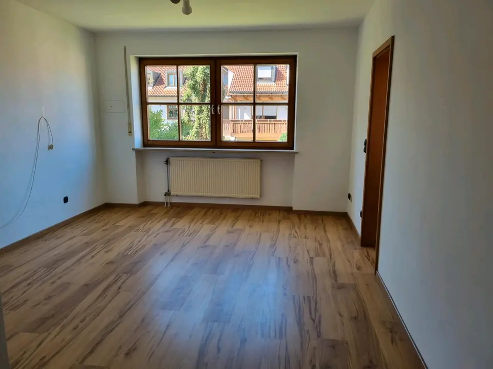 3 Zimmer Wohnung mit 90 m² in Donauwörth – Bild 2