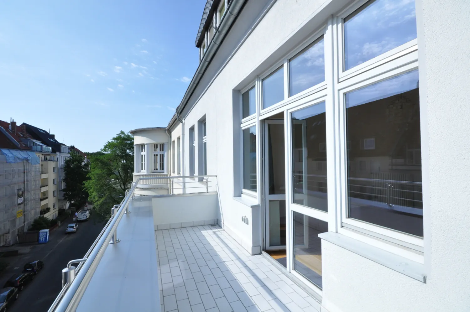 6 Zimmer Wohnung mit 246 m² in Hannover – Bild 4