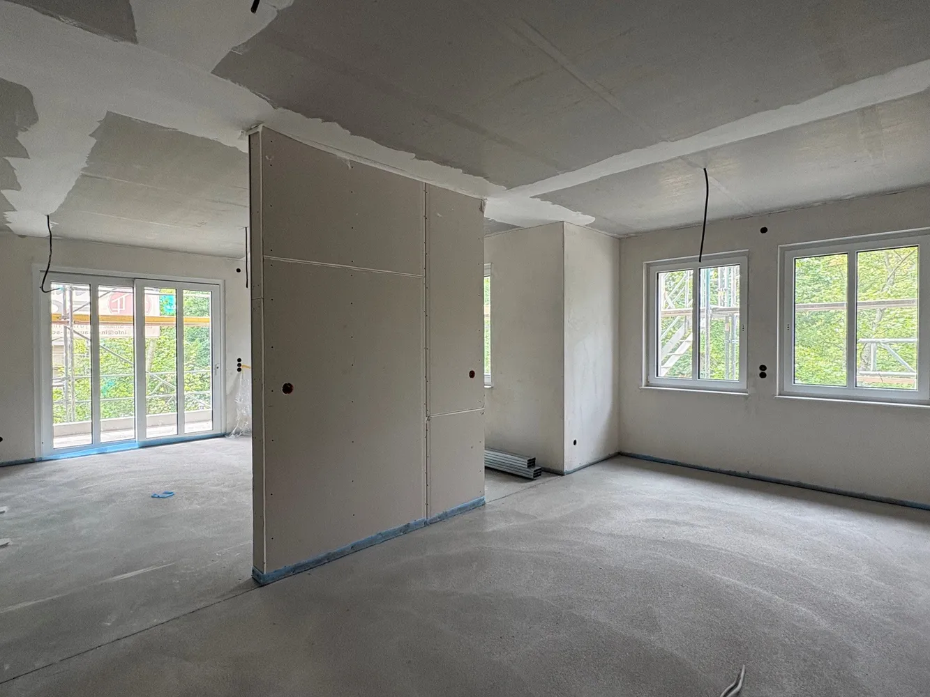4 Zimmer Wohnung mit 102 m² in Dresden – Bild 2