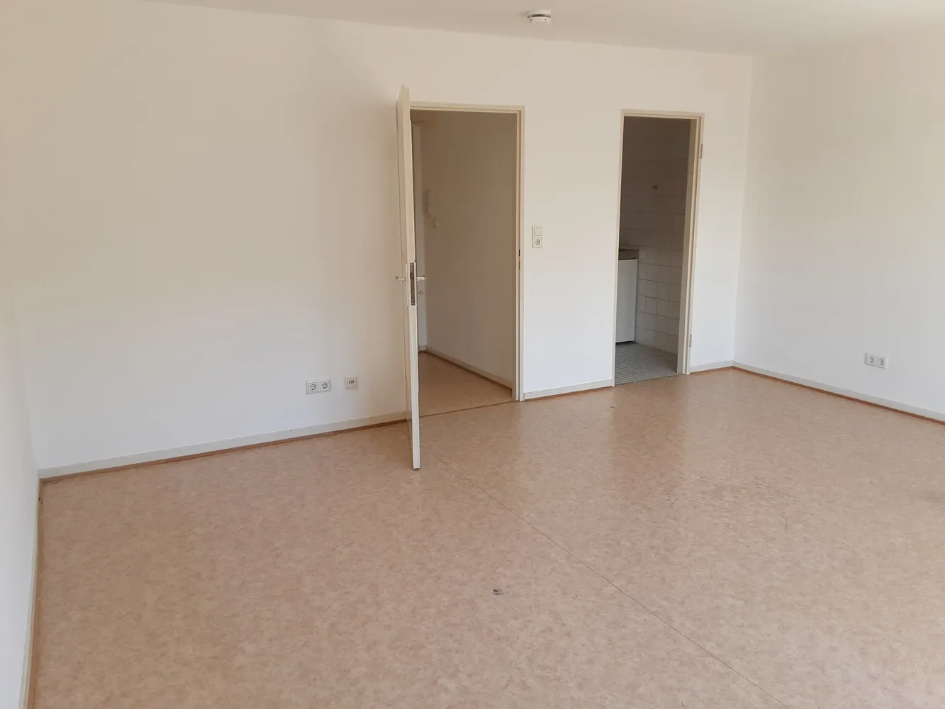 1 Zimmer Wohnung mit 31 m² in Frankfurt am Main – Bild 5