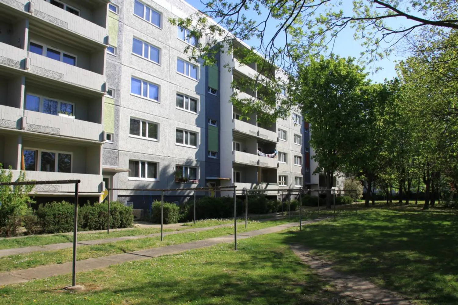 2 Zimmer Wohnung mit 46 m² in Neubrandenburg – Bild 1