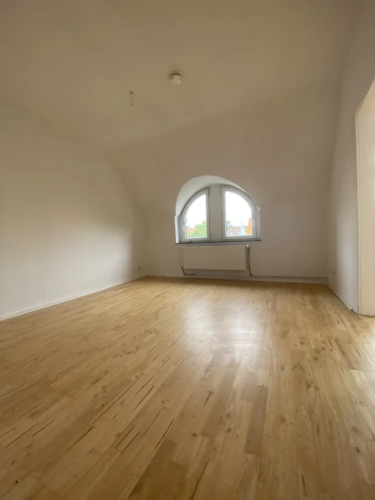 4 Zimmer Wohnung mit 80 m² in Hannover – Bild 1
