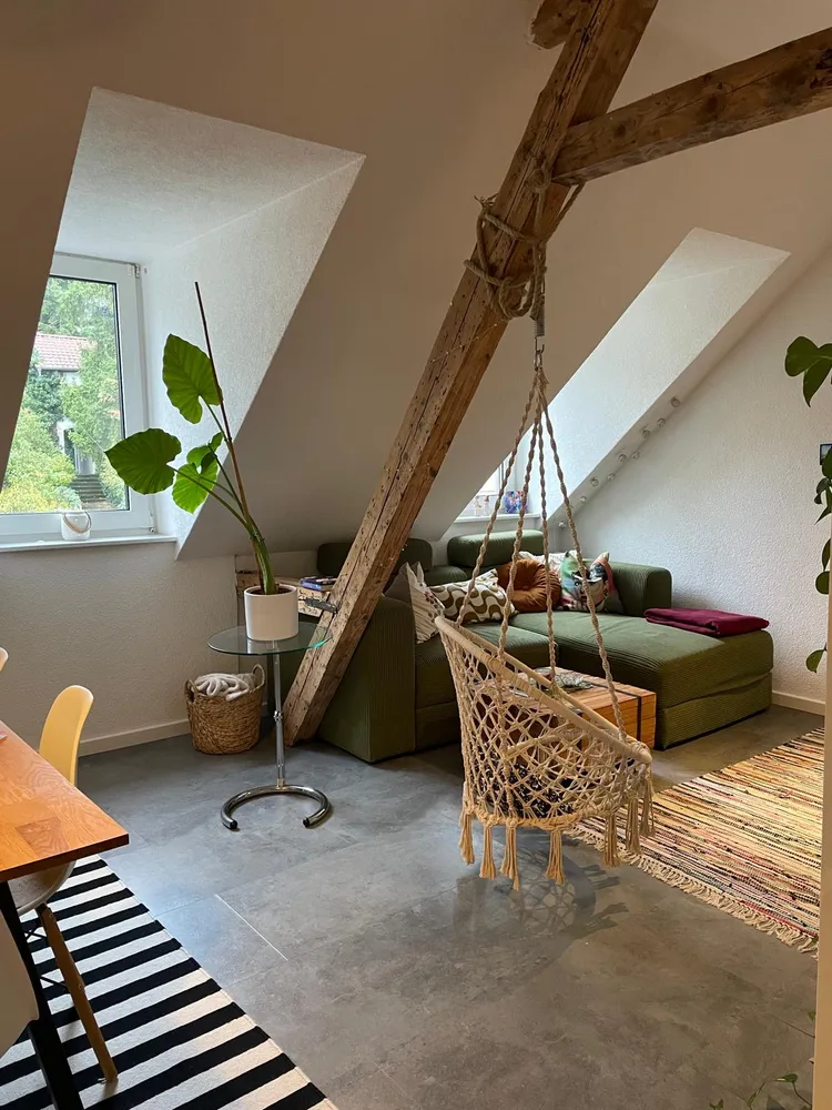 4 Zimmer Wohnung mit 96 m² in Karlsruhe – Bild 1
