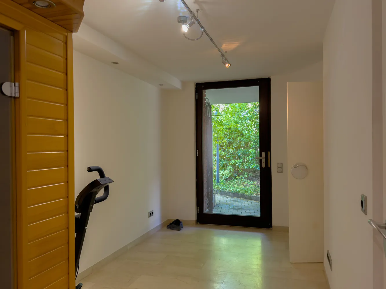 4 Zimmer Wohnung mit 105 m² in Augsburg – Bild 4