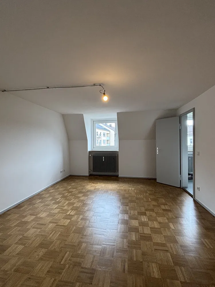3 Zimmer Wohnung mit 72 m² in München – Bild 2