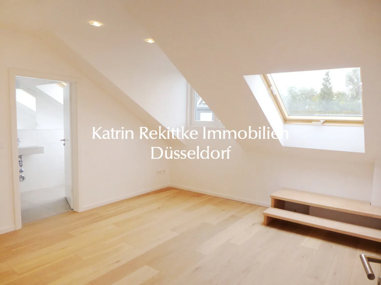 4 Zimmer Wohnung mit 125 m² in Düsseldorf – Bild 5