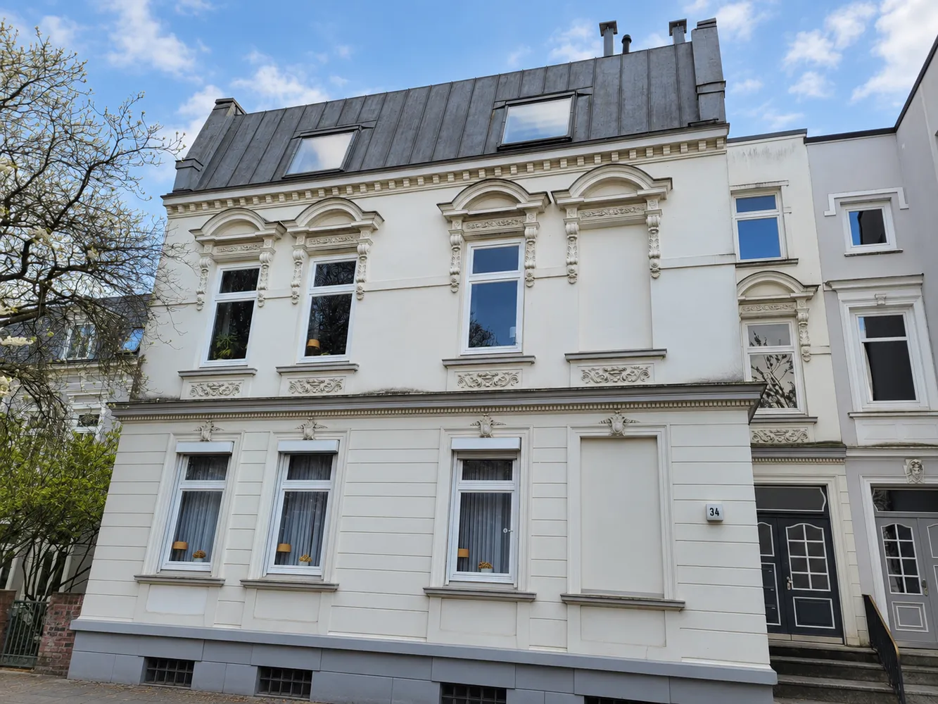 4 Zimmer Wohnung mit 100 m² in Hamburg – Bild 1