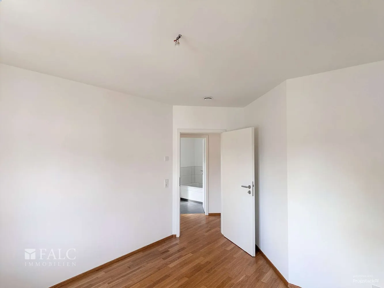 3 Zimmer Wohnung mit 93 m² in Trier – Bild 5