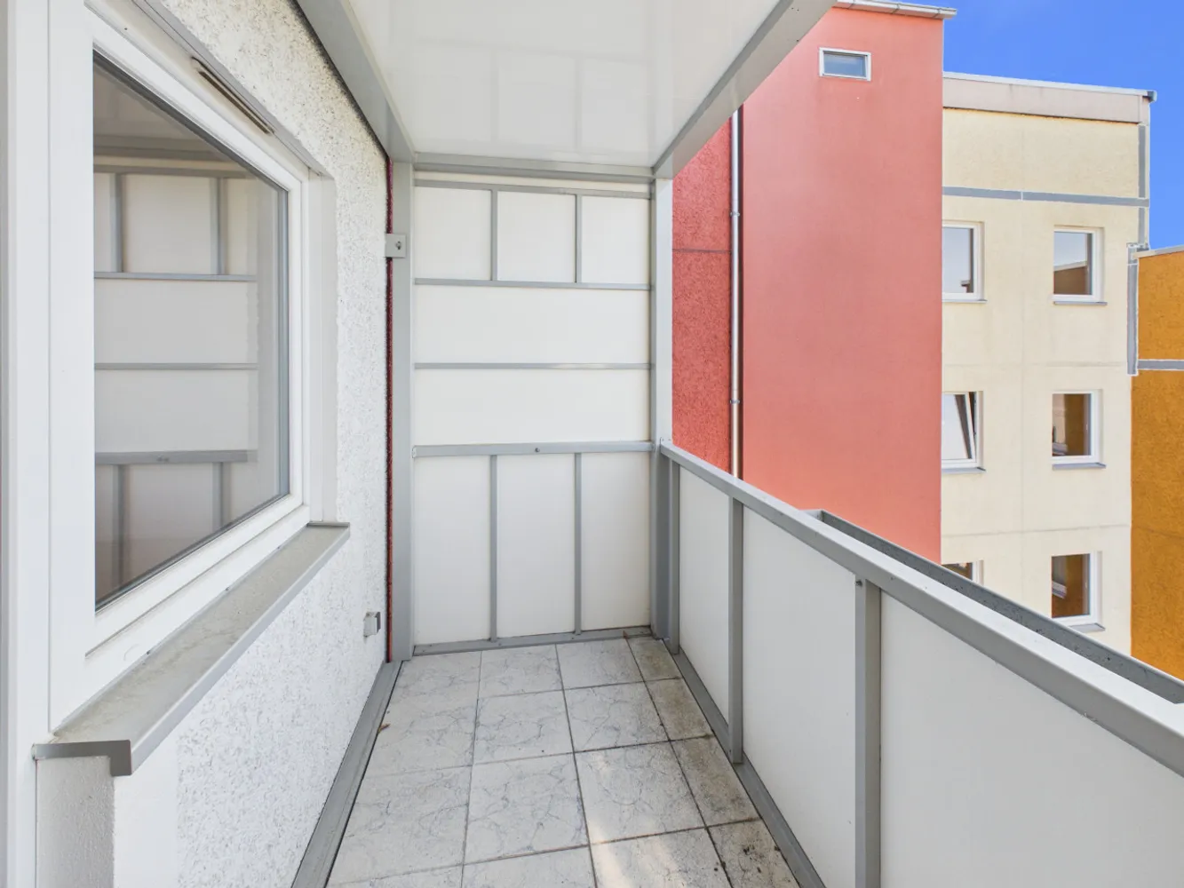 2 Zimmer Wohnung mit 81 m² in Chemnitz – Bild 5