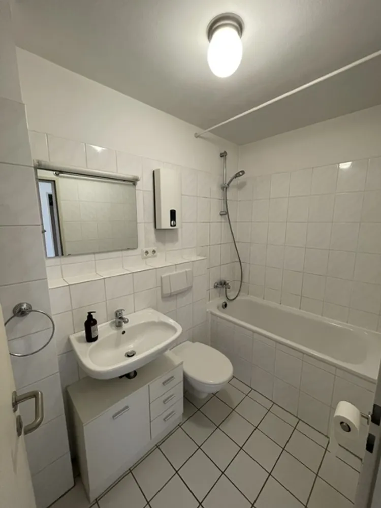 1 Zimmer Wohnung mit 41 m² in Sankt Augustin – Bild 2