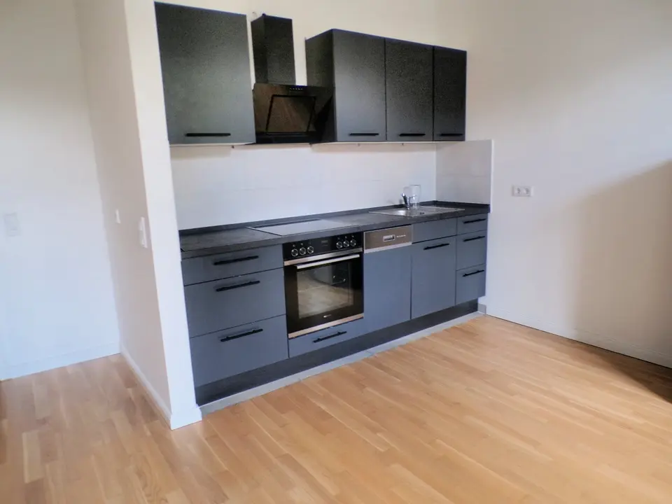 2 Zimmer Wohnung mit 50 m² in Werdau – Bild 3