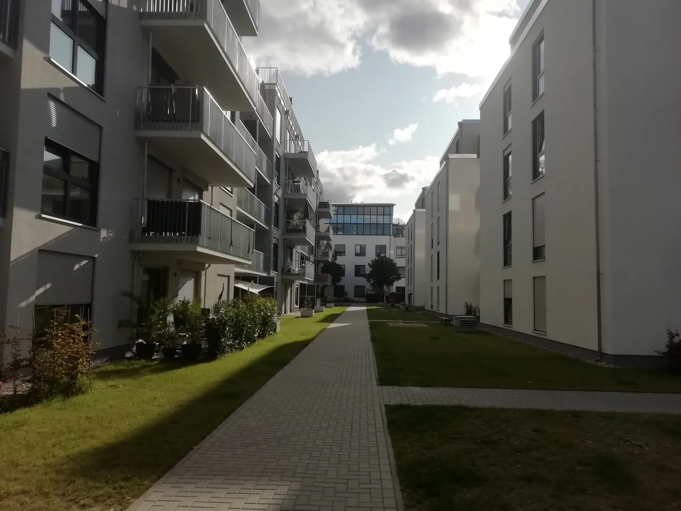 1 Zimmer Wohnung mit 58 m² in Berlin – Bild 2