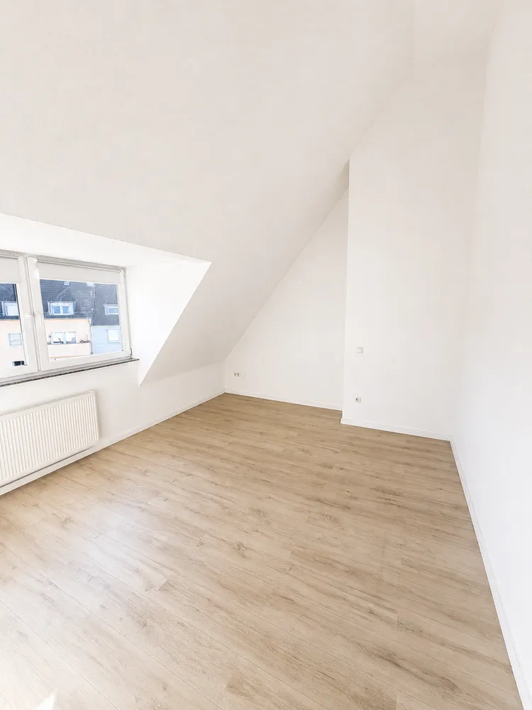 4 Zimmer Wohnung mit 77 m² in Köln – Bild 9