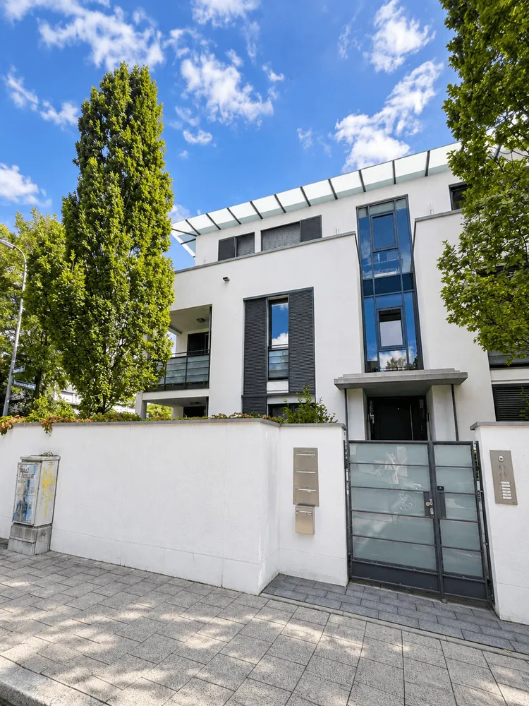 4 Zimmer Wohnung mit 107 m² in München – Bild 7