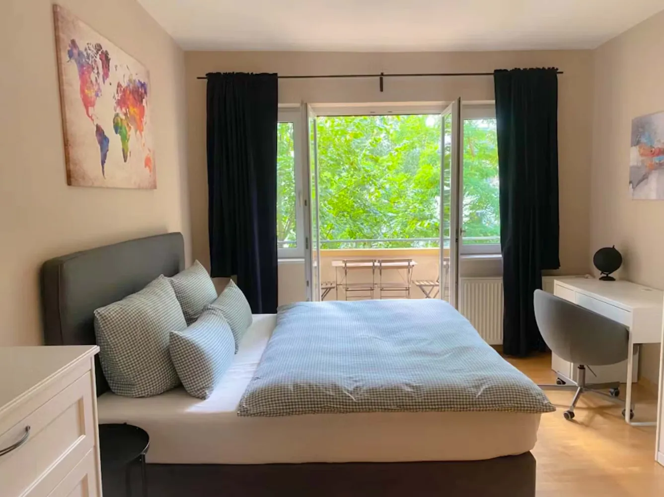 WG-Zimmer mit 25 m² in Frankfurt am Main – Bild 2