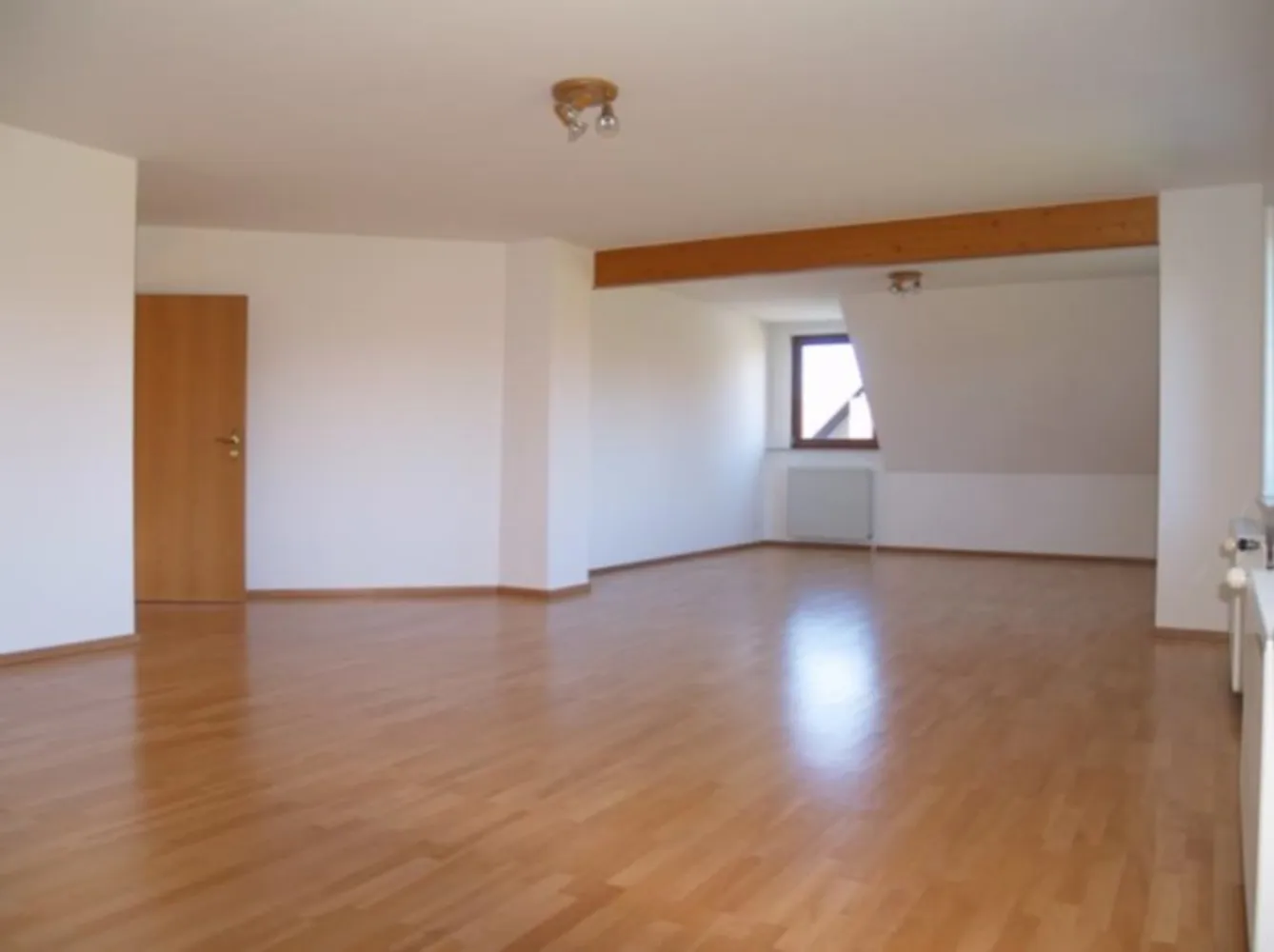 7 Zimmer Haus mit 300 m² in Pinneberg – Bild 10