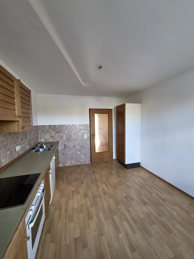 3 Zimmer Wohnung mit 77 m² in Landshut – Bild 2