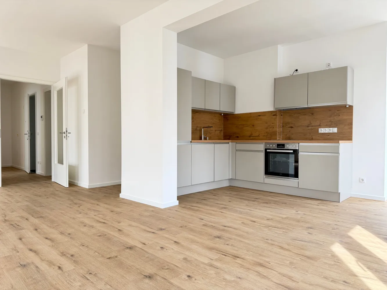 3 room apartment with 105 m² in Berlin – Photo 9