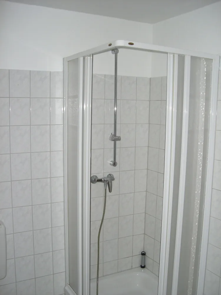 2 Zimmer Wohnung mit 66 m² in Schwerin – Bild 4