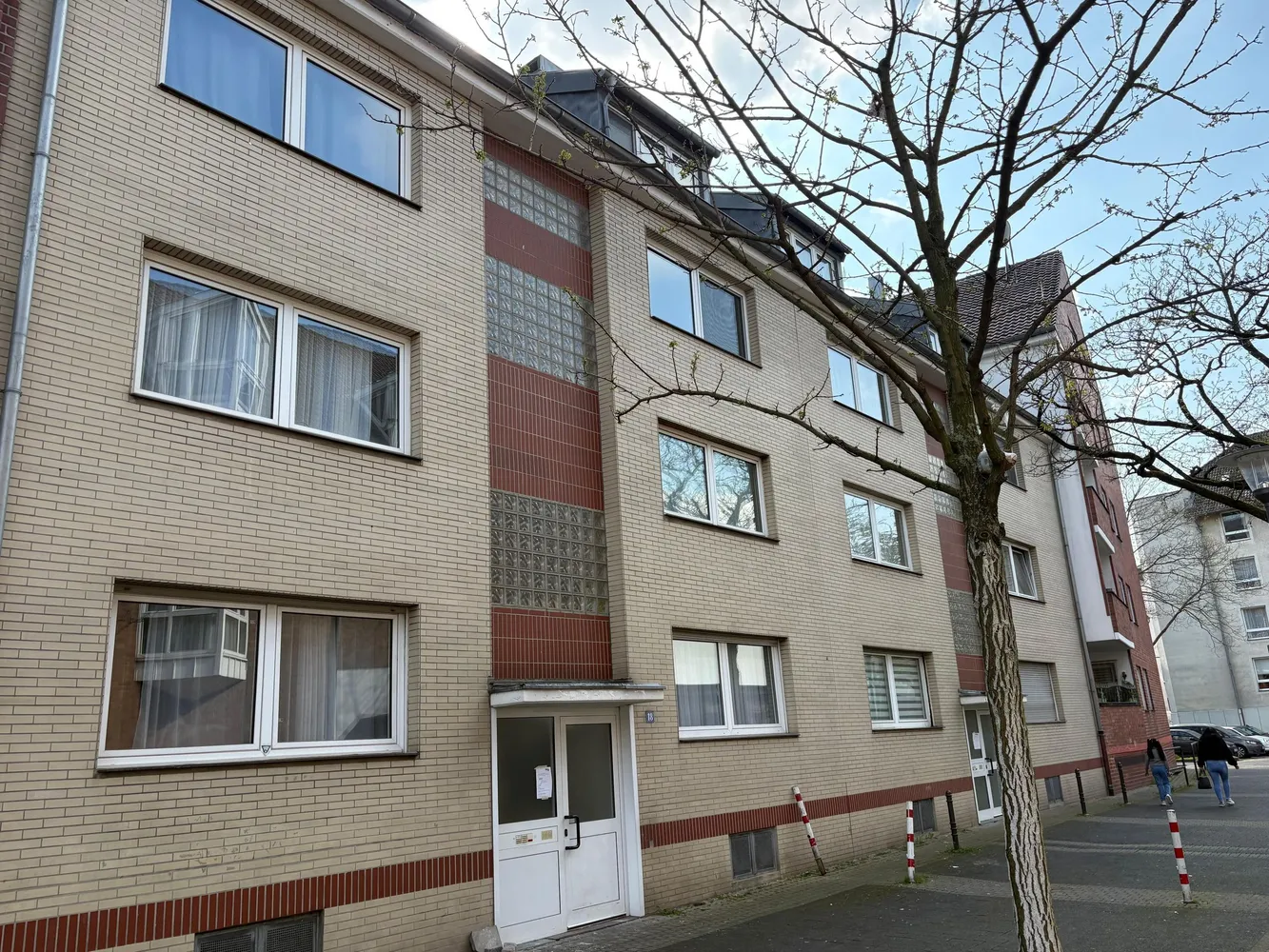 2 Zimmer Wohnung mit 60 m² in Köln – Bild 7