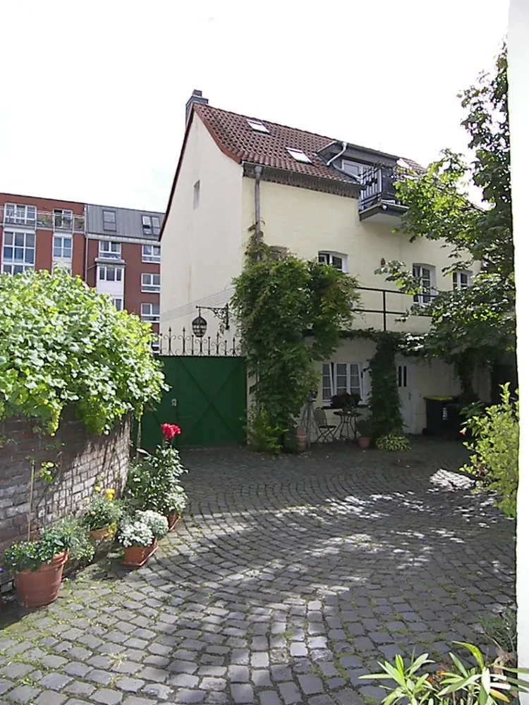 2 Zimmer Wohnung mit 45 m² in Köln – Bild 2