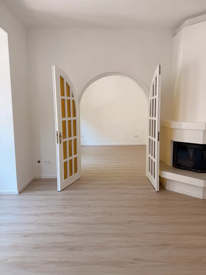 4 Zimmer Wohnung mit 105 m² in Solingen – Bild 1
