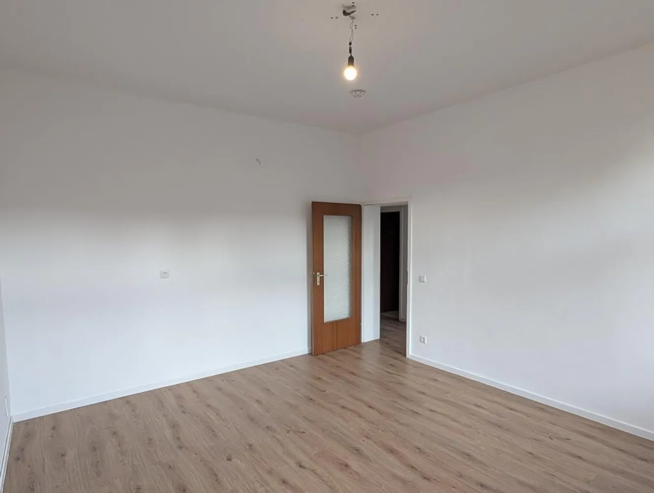 2 Zimmer Wohnung mit 49 m² in Oberhausen – Bild 2