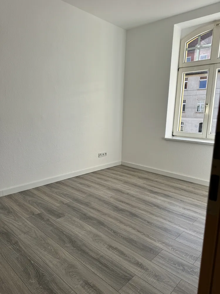 4 Zimmer Wohnung mit 87 m² in Magdeburg – Bild 4