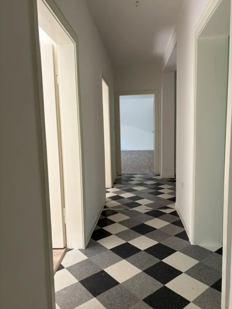 4 Zimmer Wohnung mit 96 m² in Arnsberg – Bild 4