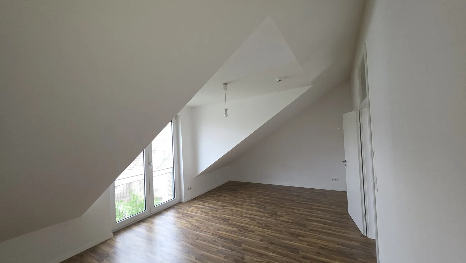 5 Zimmer Wohnung mit 169 m² in Mainz – Bild 7