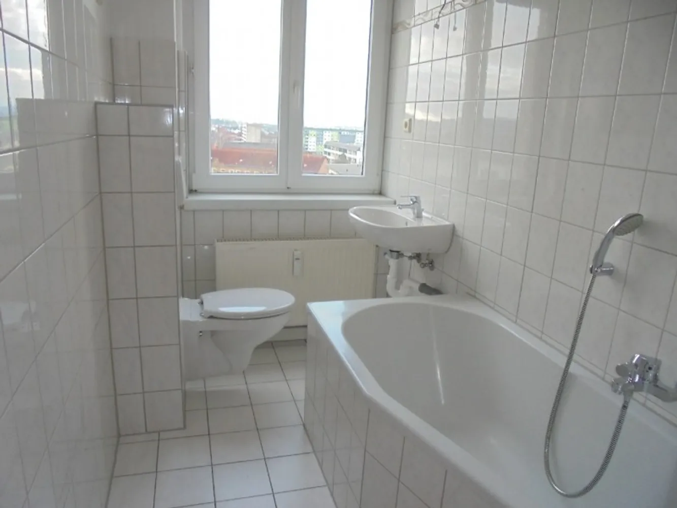2 room apartment with 50 m² in Gera – Photo 3