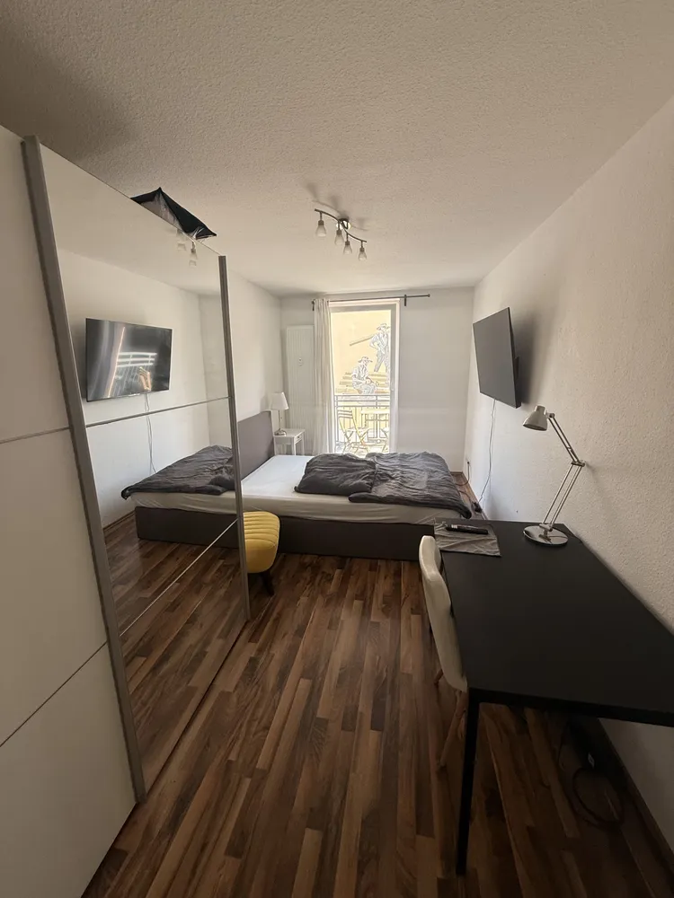 2 room apartment with 58 m² in Frankfurt am Main – Photo 2