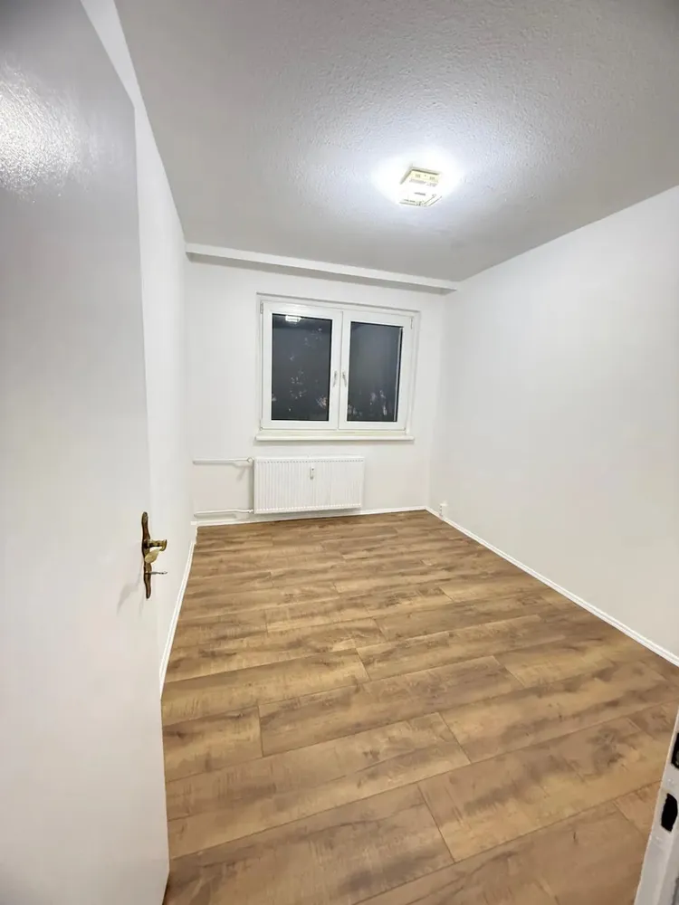 Shared room with 1 m² in Berlin – Photo 3