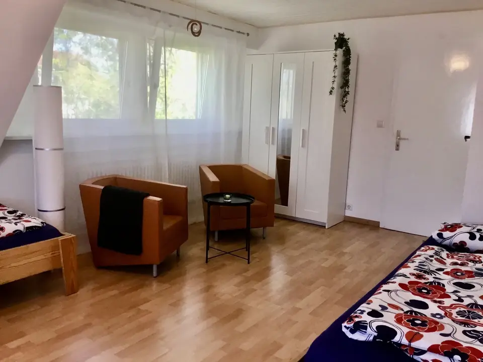 WG-Zimmer mit 76 m² in Metzingen – Bild 2