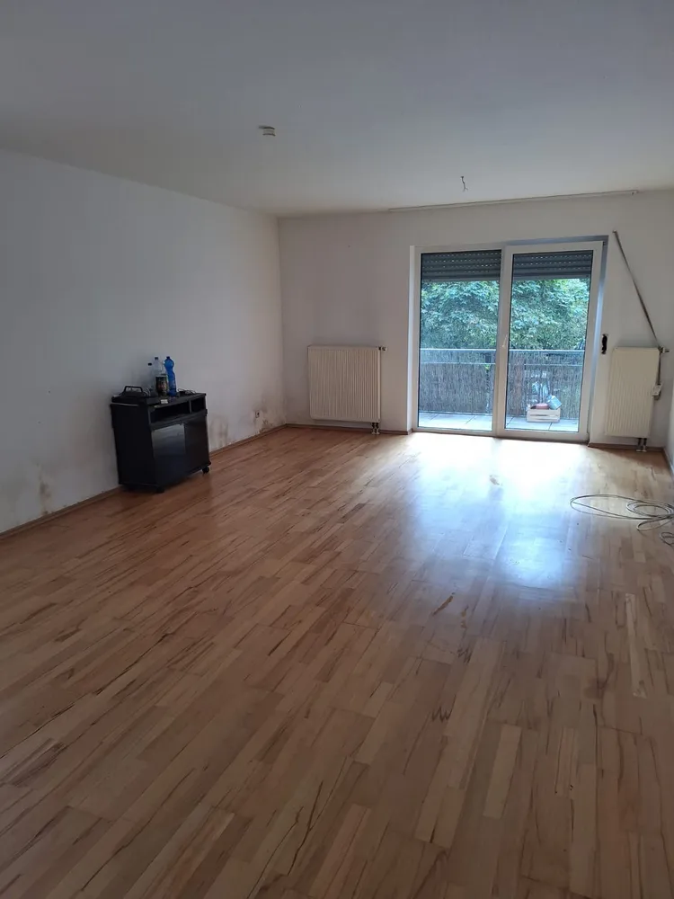 3 Zimmer Wohnung mit 90 m² in Saarbrücken – Bild 1