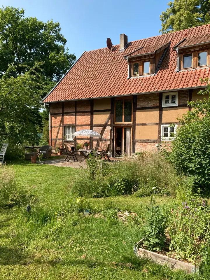 WG-Zimmer mit 180 m² in Bielefeld – Bild 1