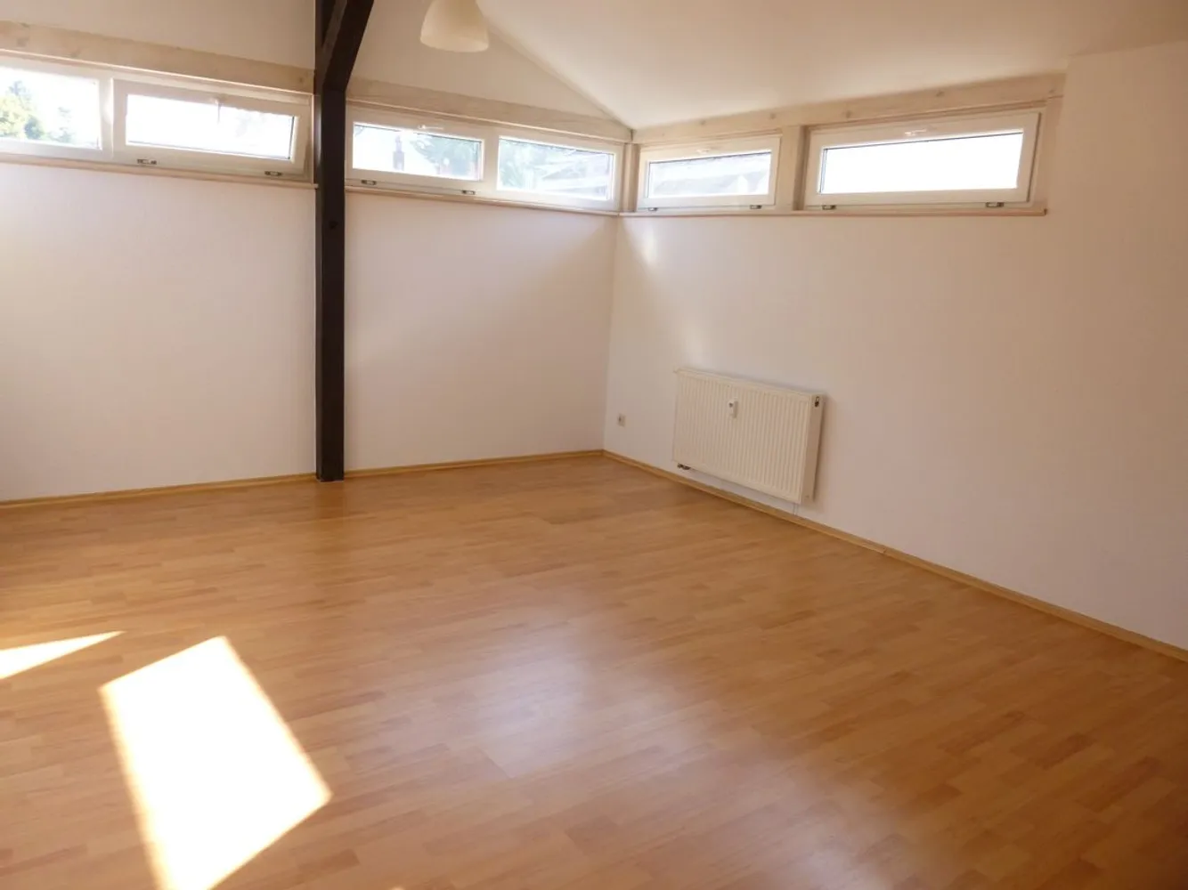 2 Zimmer Wohnung mit 72 m² in Greiz – Bild 8