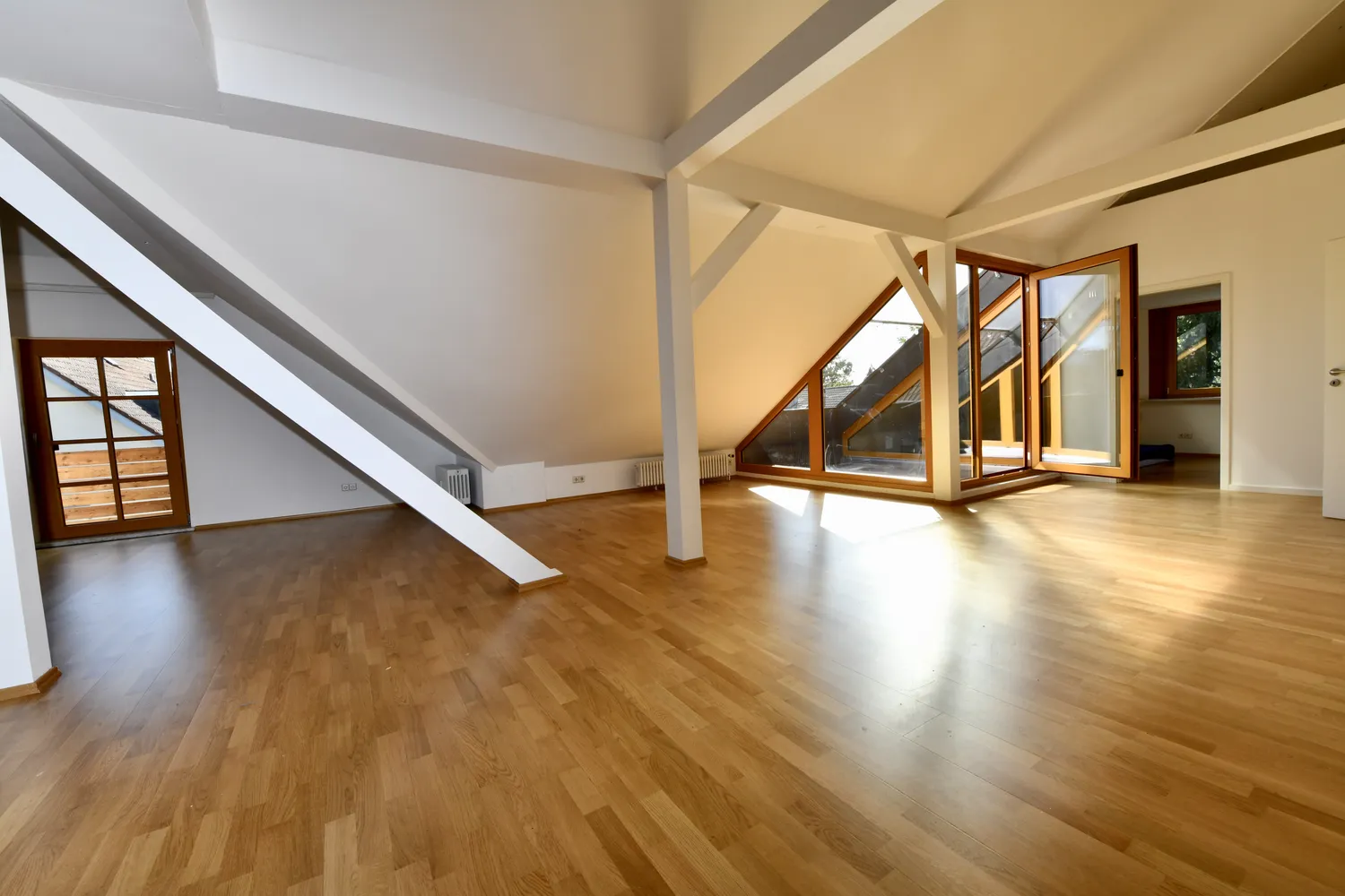 3 Zimmer Wohnung mit 157 m² in München – Bild 10