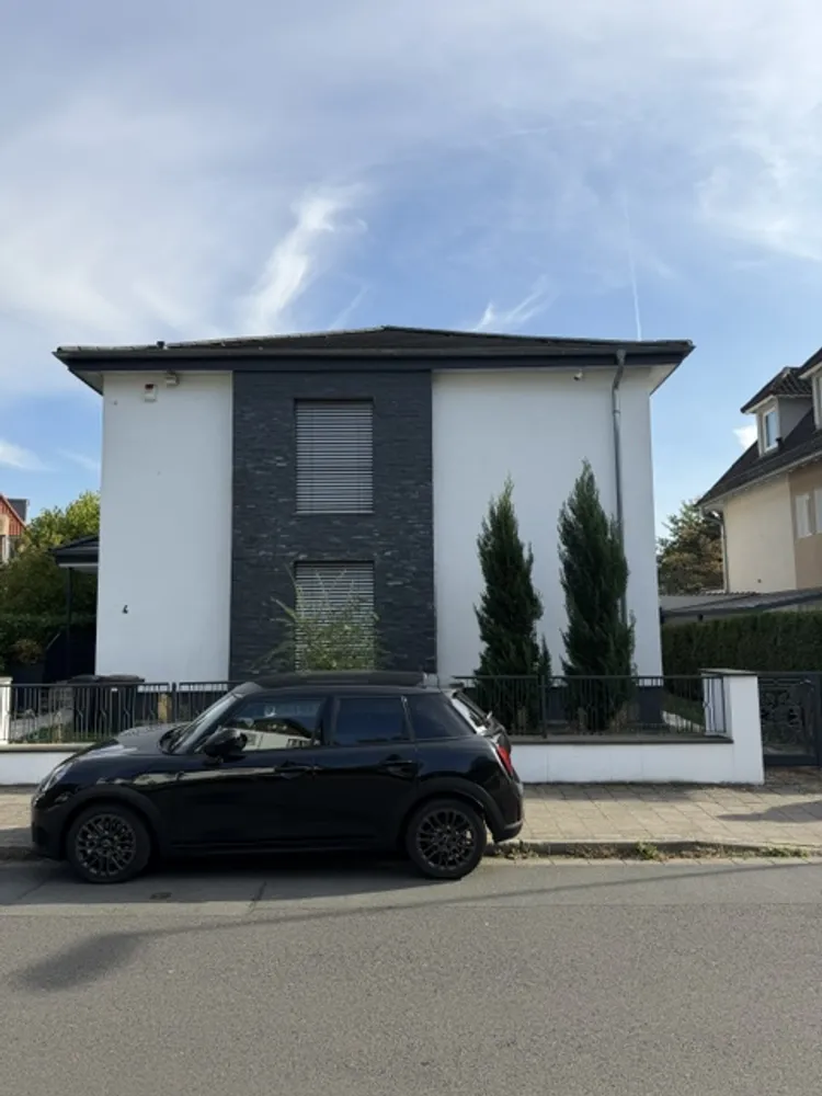 5 room house with 250 m² in Neu-Isenburg – Photo 7