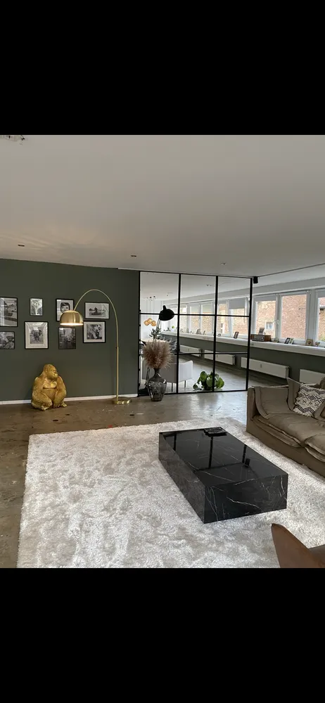2 Zimmer Wohnung mit 160 m² in Frankfurt am Main – Bild 2