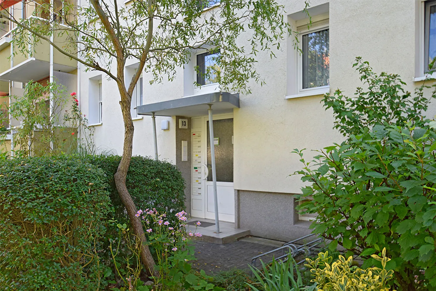 2 Zimmer Wohnung mit 51 m² in Halle (Saale) – Bild 3