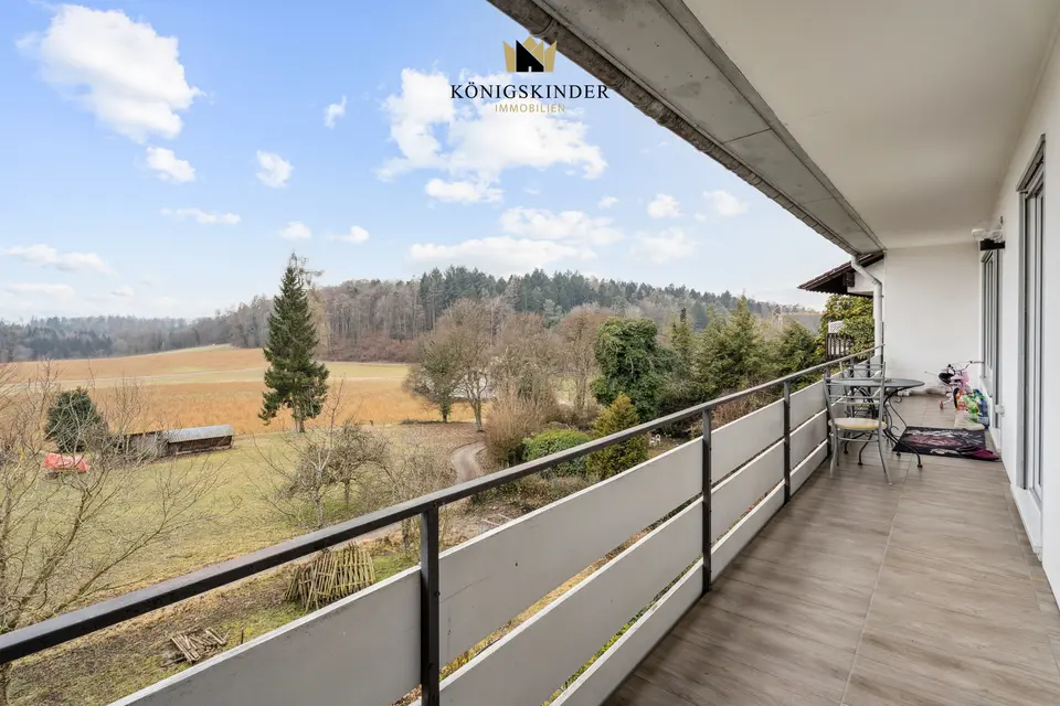 7 Zimmer Wohnung mit 160 m² in Radolfzell am Bodensee – Bild 2