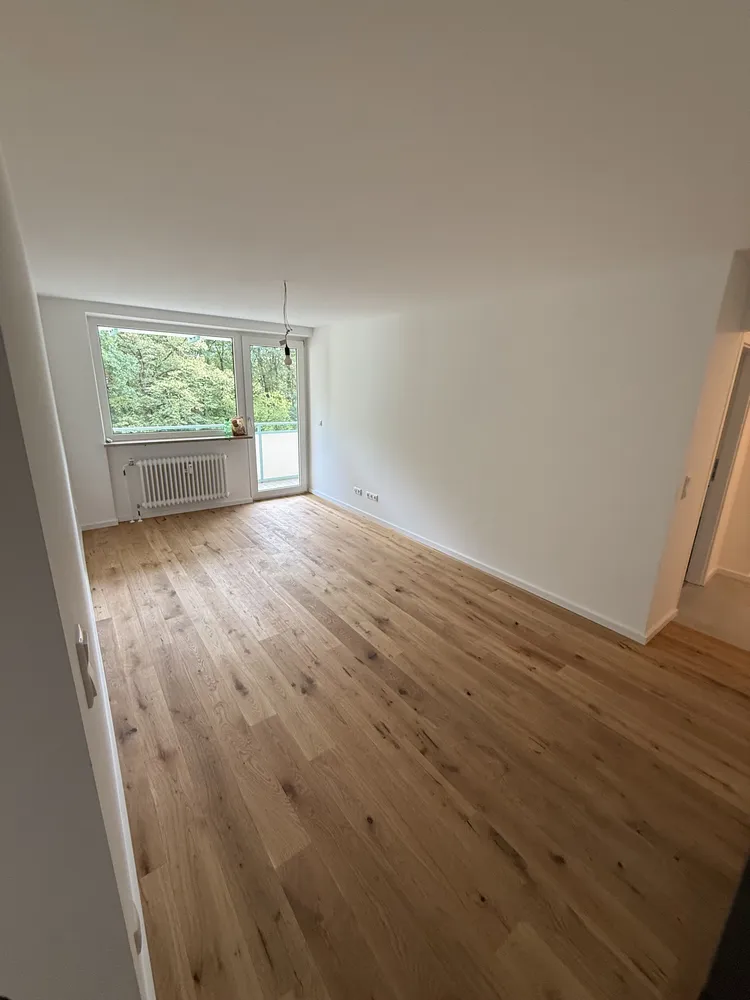 4 Zimmer Wohnung mit 73 m² in München – Bild 2
