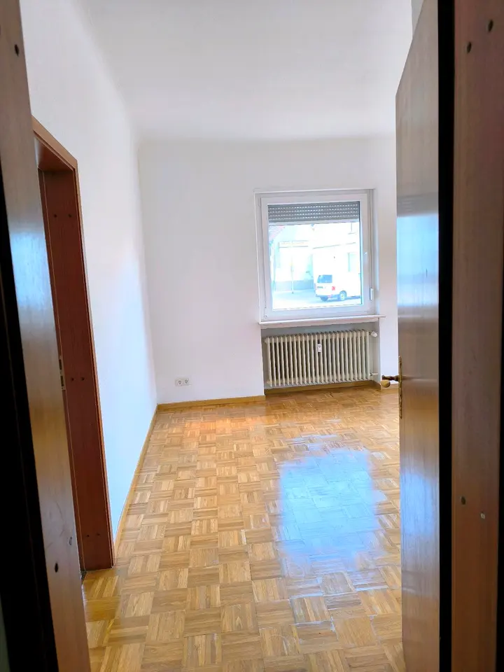 3 Zimmer Wohnung mit 75 m² in Saarbrücken – Bild 2