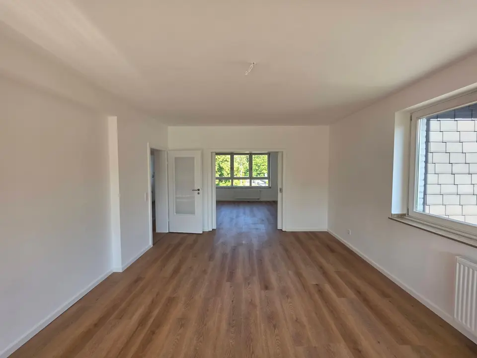 4 Zimmer Wohnung mit 107 m² in Hilden – Bild 1