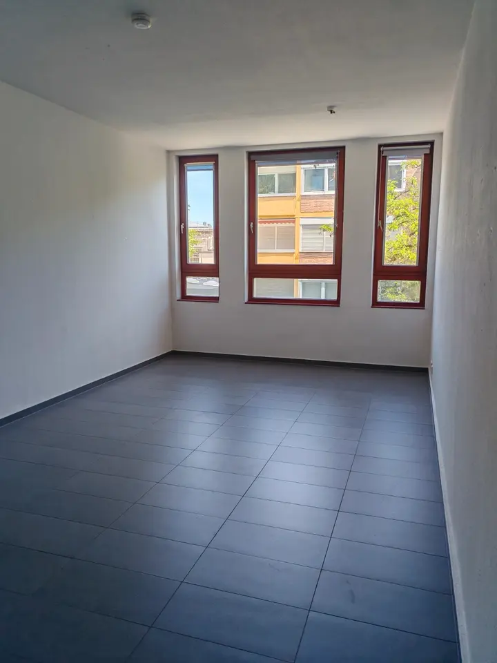 WG-Zimmer mit 36 m² in Saarbrücken – Bild 1
