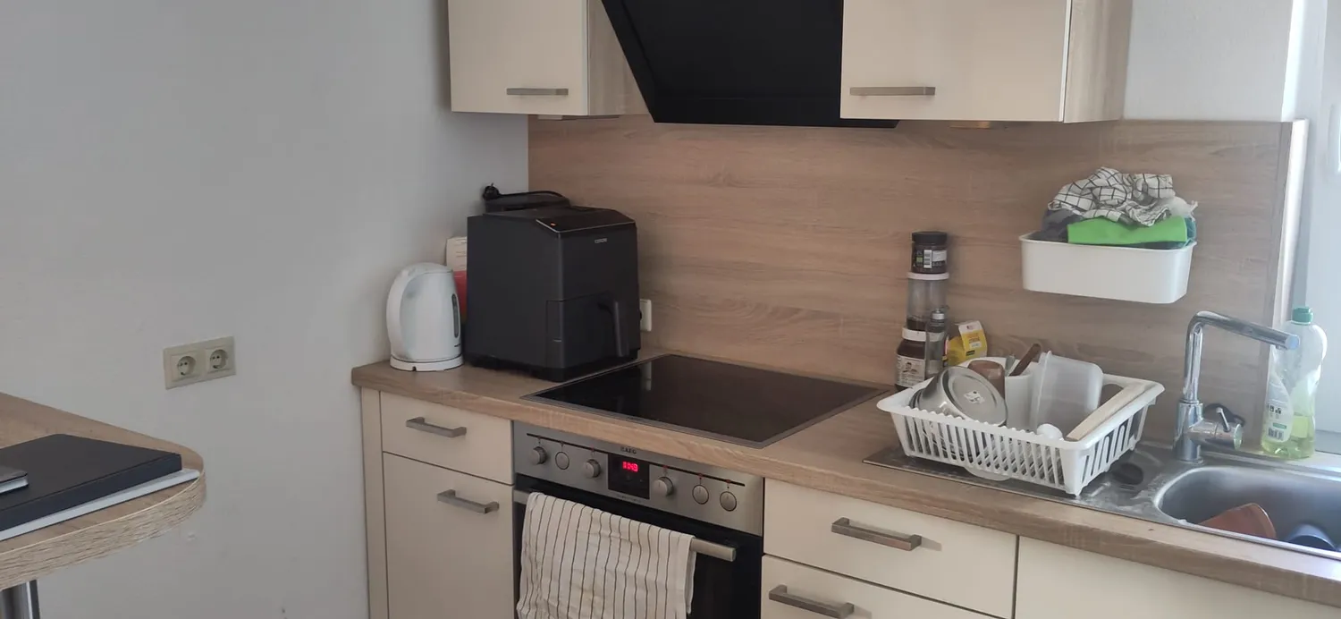 2 Zimmer Wohnung mit 60 m² in Karlsruhe – Bild 1