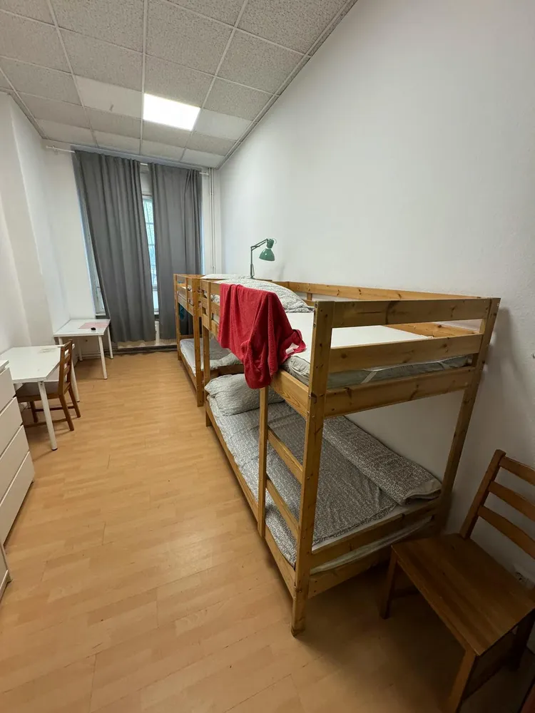 Shared room with 14 m² in Berlin – Photo 3