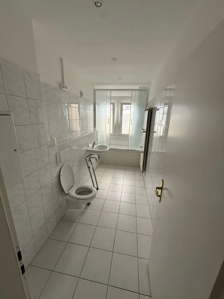 4 Zimmer Wohnung mit 97 m² in Bitterfeld-Wolfen – Bild 9